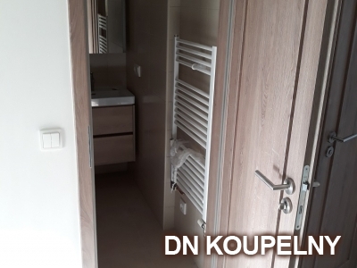 64-883-dvere-do-bytu-komplexni-rekonstrukce-bytu-ostrava-small.jpg